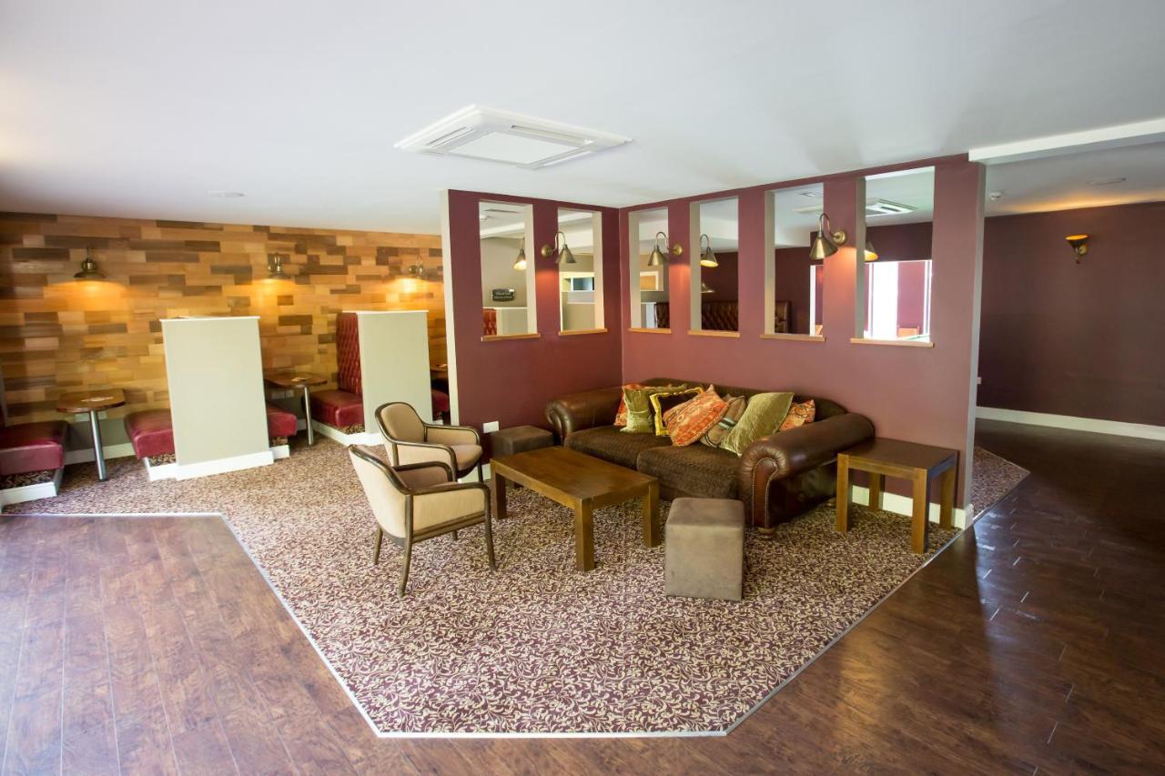Lane End Hotel High Wycombe Ngoại thất bức ảnh