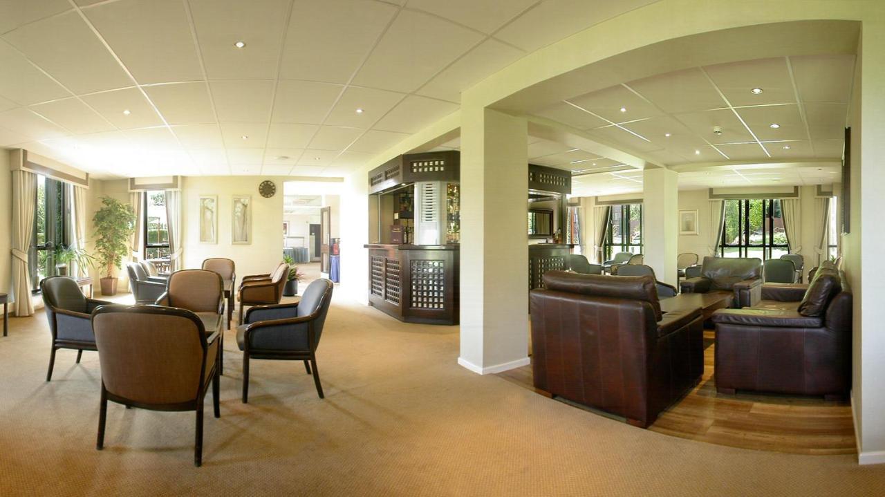Lane End Hotel High Wycombe Ngoại thất bức ảnh